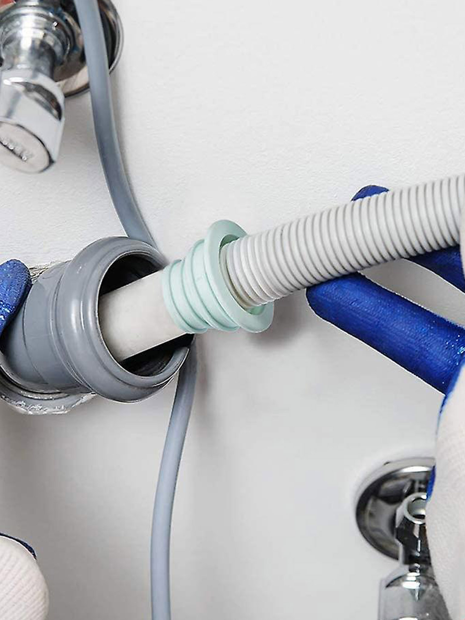 Su Tesisatında Uzmanlık, Güvenilir Müdahale ve Kalıcı Çözümler Sunan Yıldırım Tesisat Ustası ile Profesyonel Hizmet Garantisi